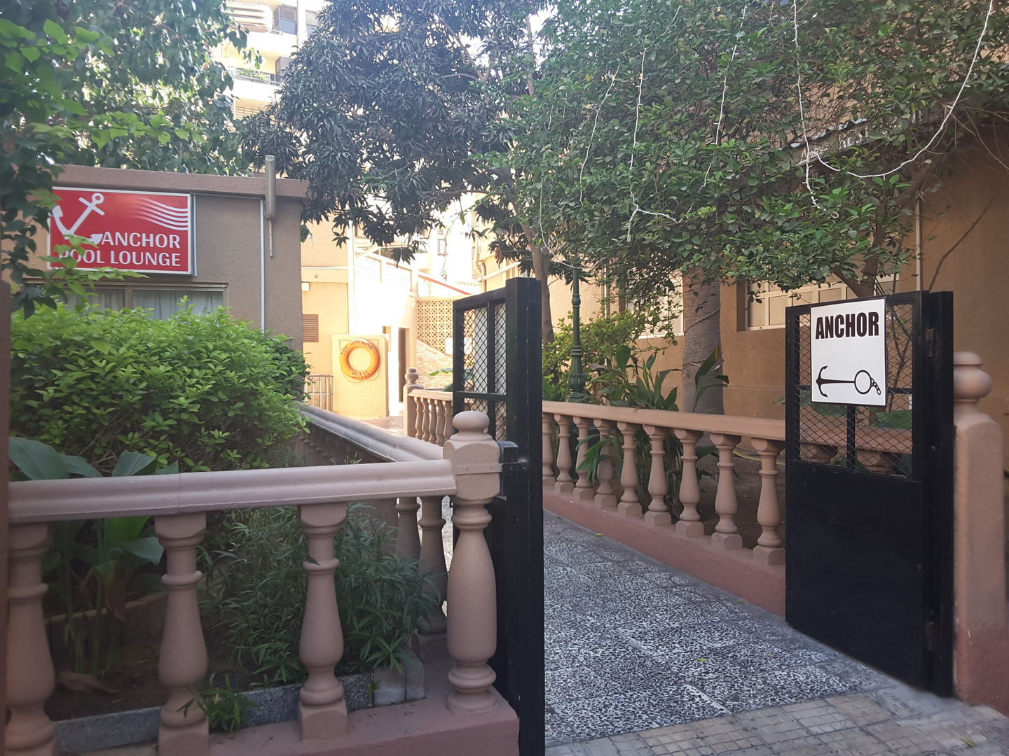 HiDubai-business-anchor-pool-lounge-food-beverage-restaurants-bars-al-raffa-al-raffa-dubai-2