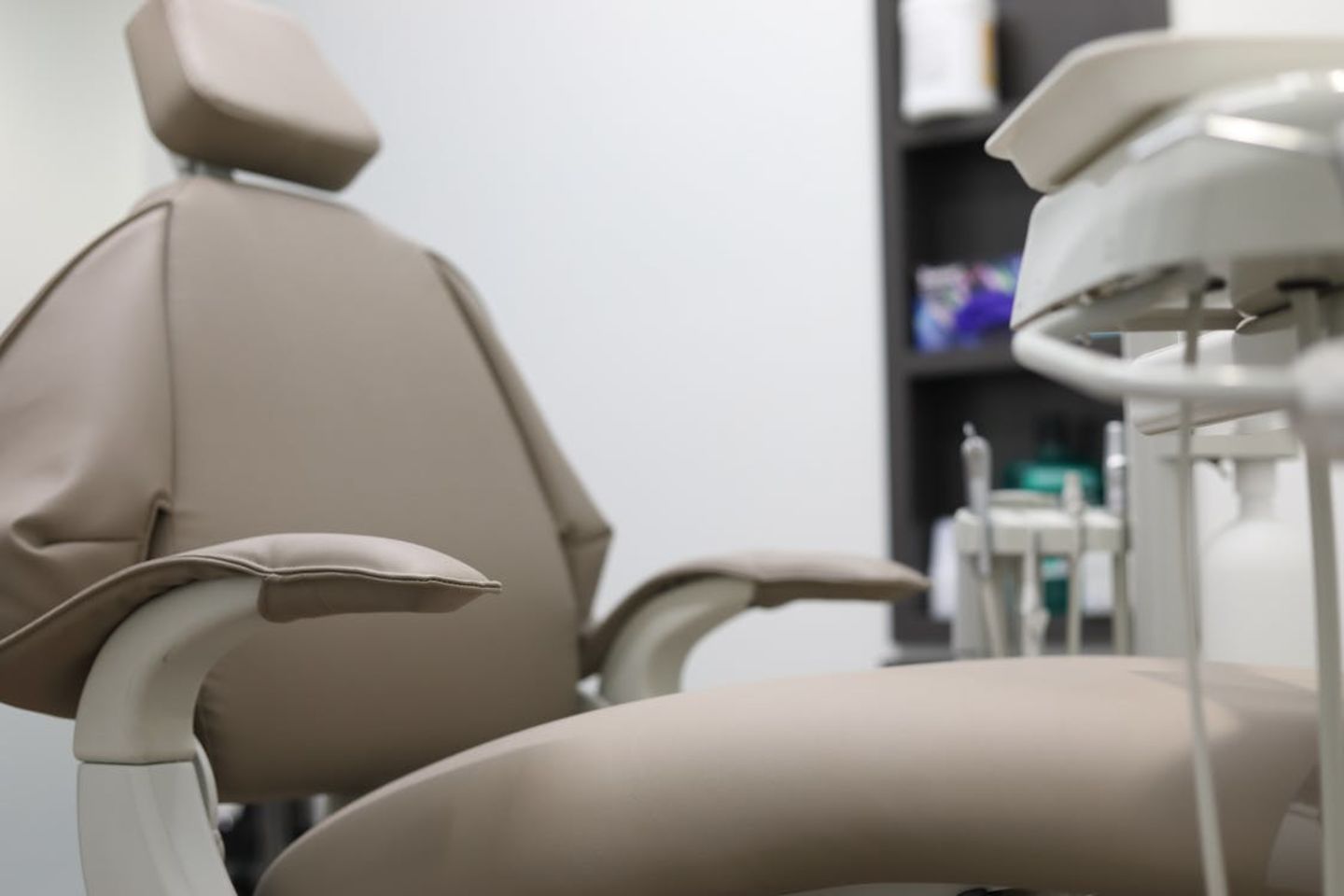 HiDubai-business-his-hair-clinic-dmcc-beauty-wellness-health-specialty-clinics-jumeirah-lake-towers-al-thanyah-5-dubai-2