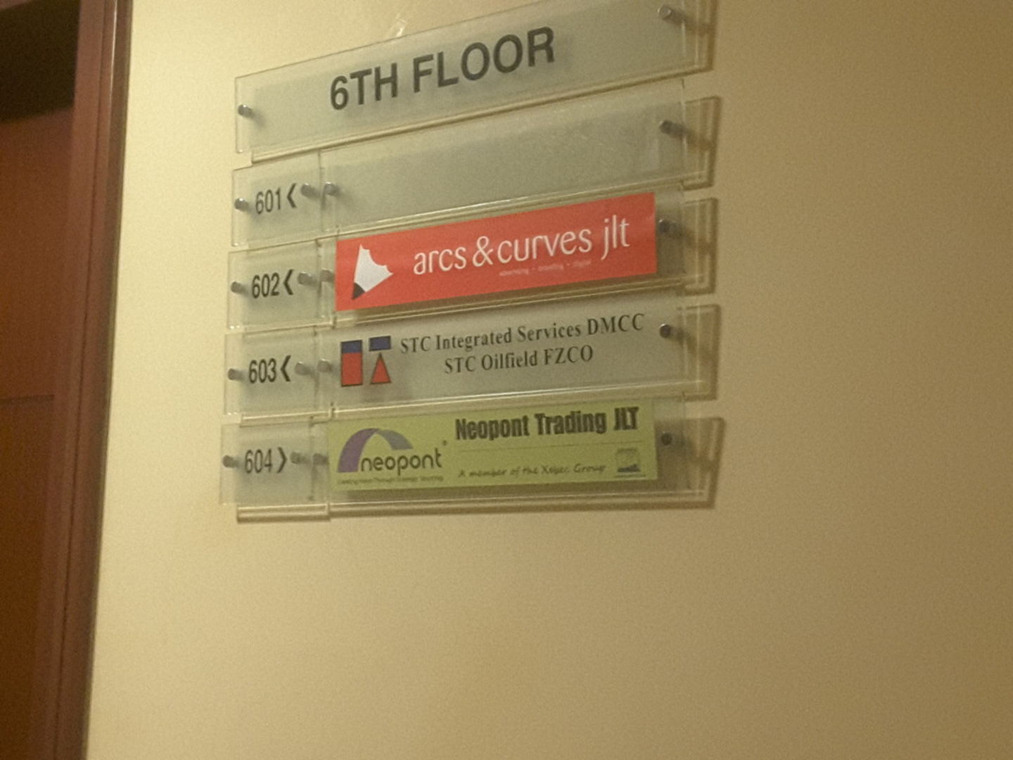 HiDubai-business-arcs-curves-media-marketing-it-pr-marketing-jumeirah-lake-towers-al-thanyah-5-dubai-2