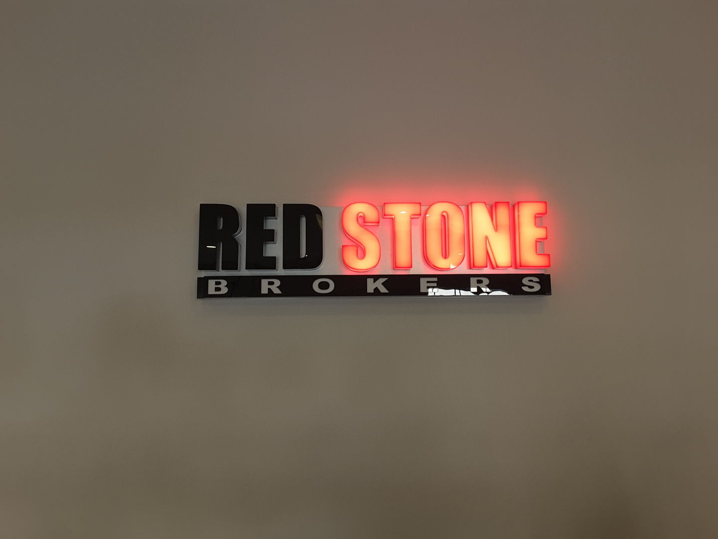 HiDubai-business-red-stone-brokers-housing-real-estate-real-estate-agencies-dubai-marina-marsa-dubai-dubai-3