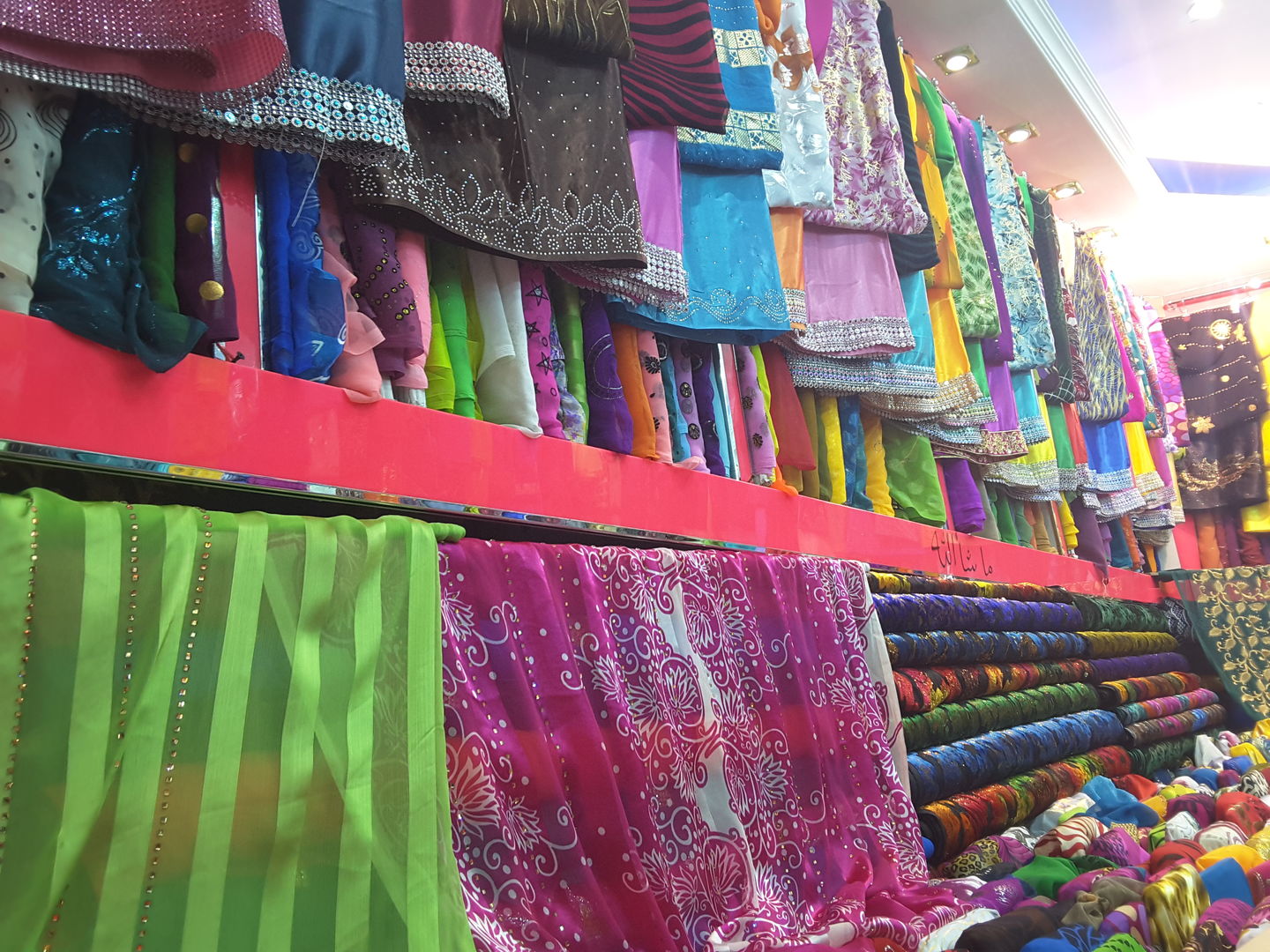 HiDubai-business-abukar-osman-abdi-general-trading-co-shopping-apparel-al-ras-dubai-2
