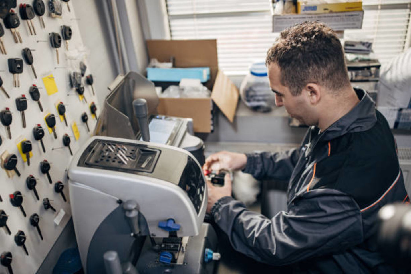 HiDubai-business-locksmith-dubai-home-key-cutting-remotes-international-city-warsan-1-dubai