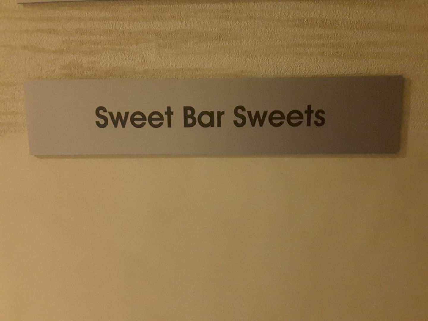 HiDubai-business-sweetio-bar-sweets-b2b-services-distributors-wholesalers-business-bay-dubai-2