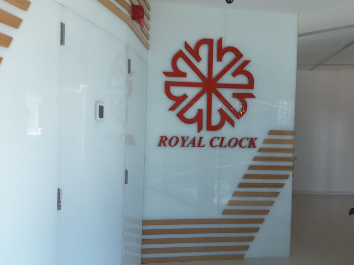 HiDubai-business-royal-clock-construction-heavy-industries-oil-gas-companies-business-bay-dubai-2