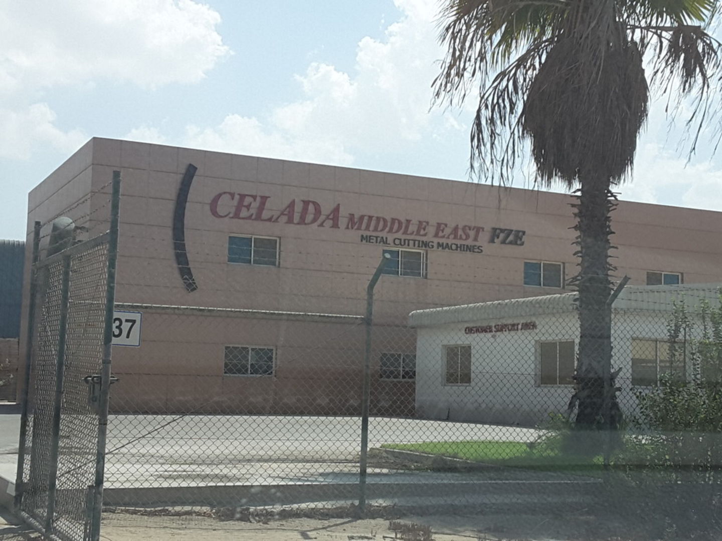 HiDubai-business-celada-middle-east-b2b-services-distributors-wholesalers-jebel-ali-free-zone-mena-jebel-ali-dubai-2