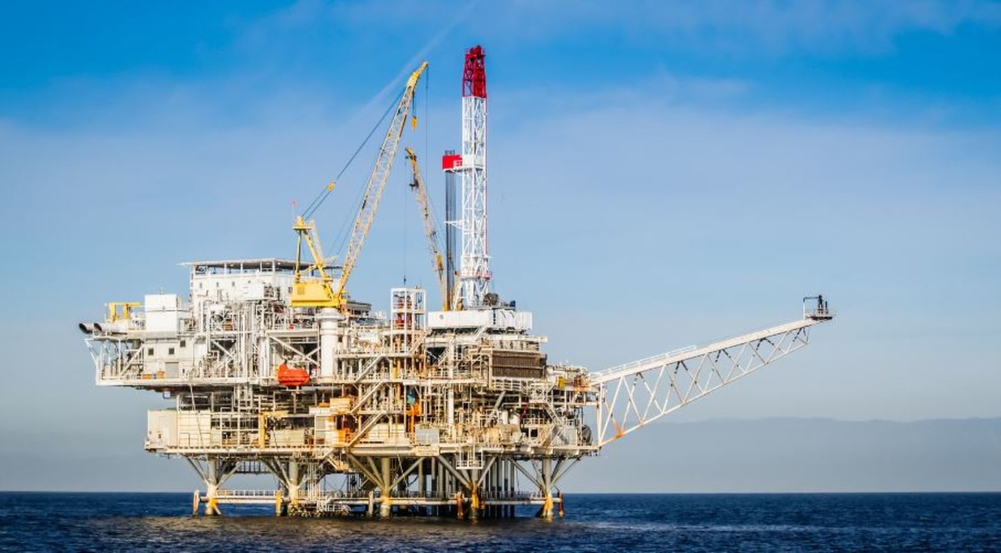 HiDubai-business-ensign-energy-management-services-dmcc-construction-heavy-industries-oil-gas-companies-jumeirah-lake-towers-al-thanyah-5-dubai