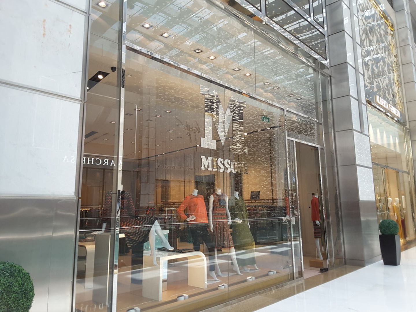 HiDubai-business-m-missoni-shopping-apparel-burj-khalifa-dubai-5