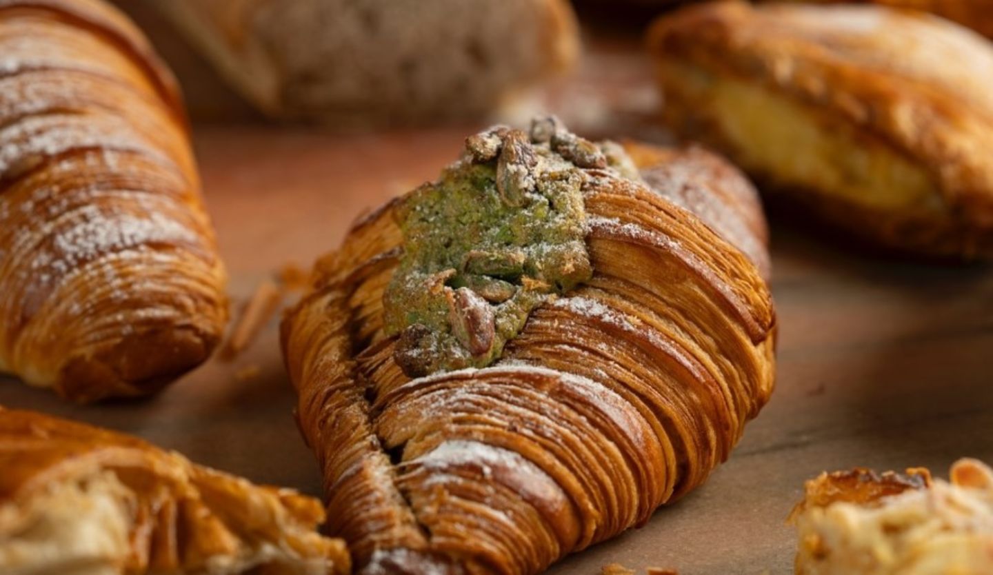 HiDubai-business-tonton-bakes-food-beverage-bakeries-desserts-sweets-jumeirah-1-dubai