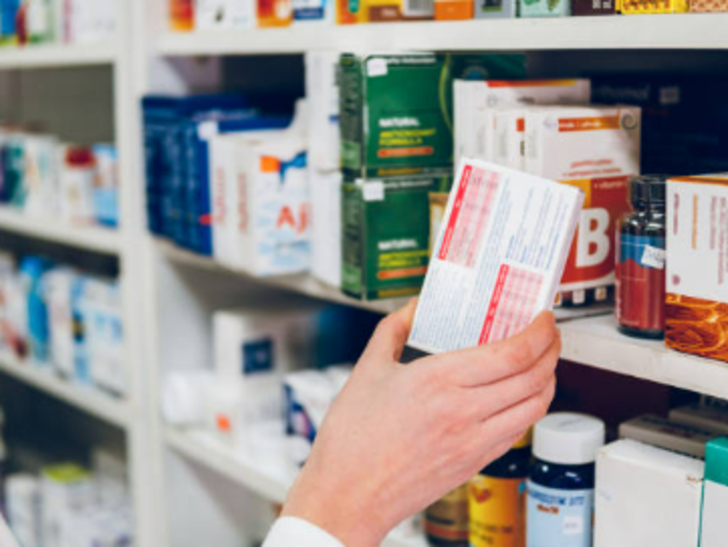 HiDubai-business-zaitoon-pharmacy-beauty-wellness-health-pharmacy-al-quoz-industrial-2-dubai