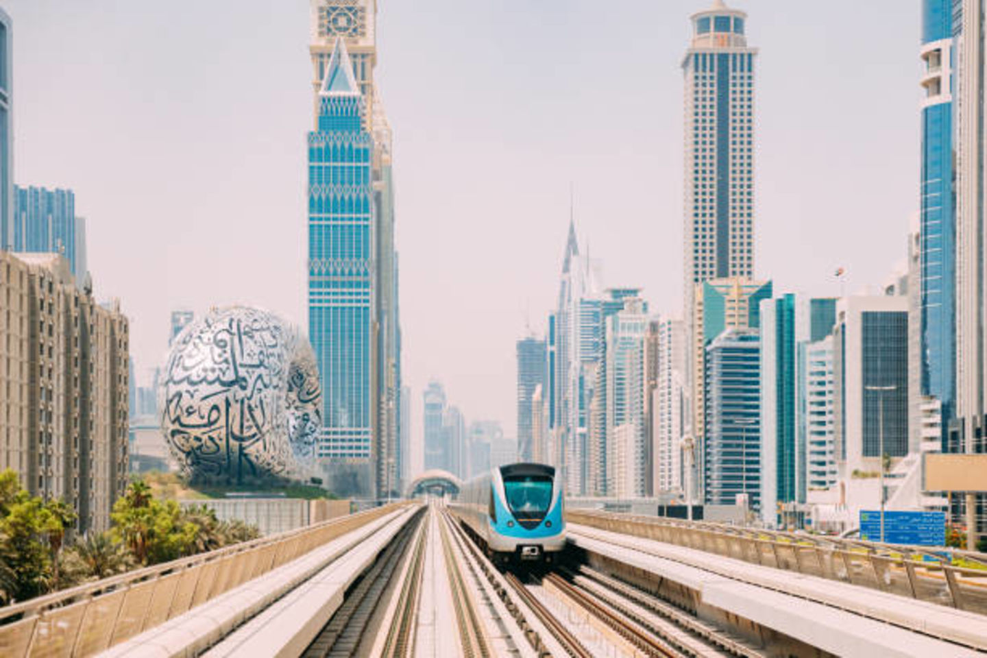 HiDubai-business-financial-centre-metro-station-transport-vehicle-services-public-transport-dubai-international-financial-centre-zaabeel-2-dubai-2
