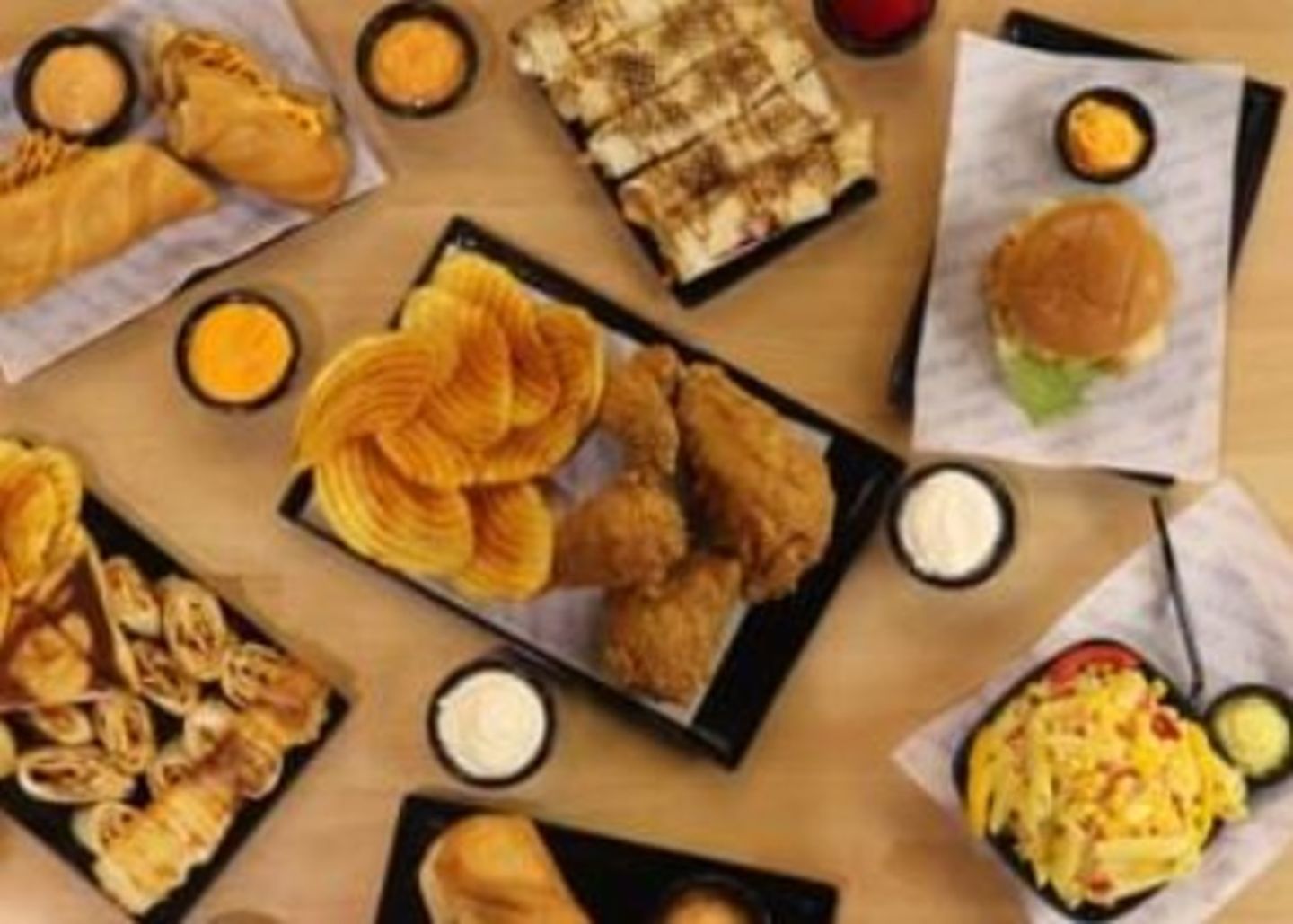 HiDubai-business-doctor-shawarma-restaurant-food-beverage-restaurants-bars-dubai-silicon-oasis-nadd-hessa-dubai