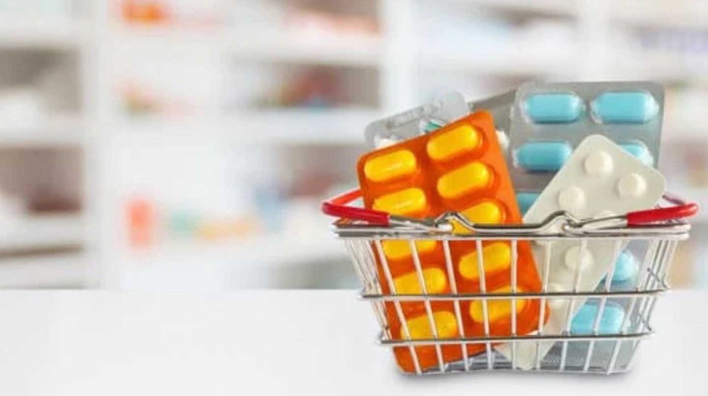 HiDubai-business-shb-pharmacy-beauty-wellness-health-pharmacy-al-khabaisi-dubai