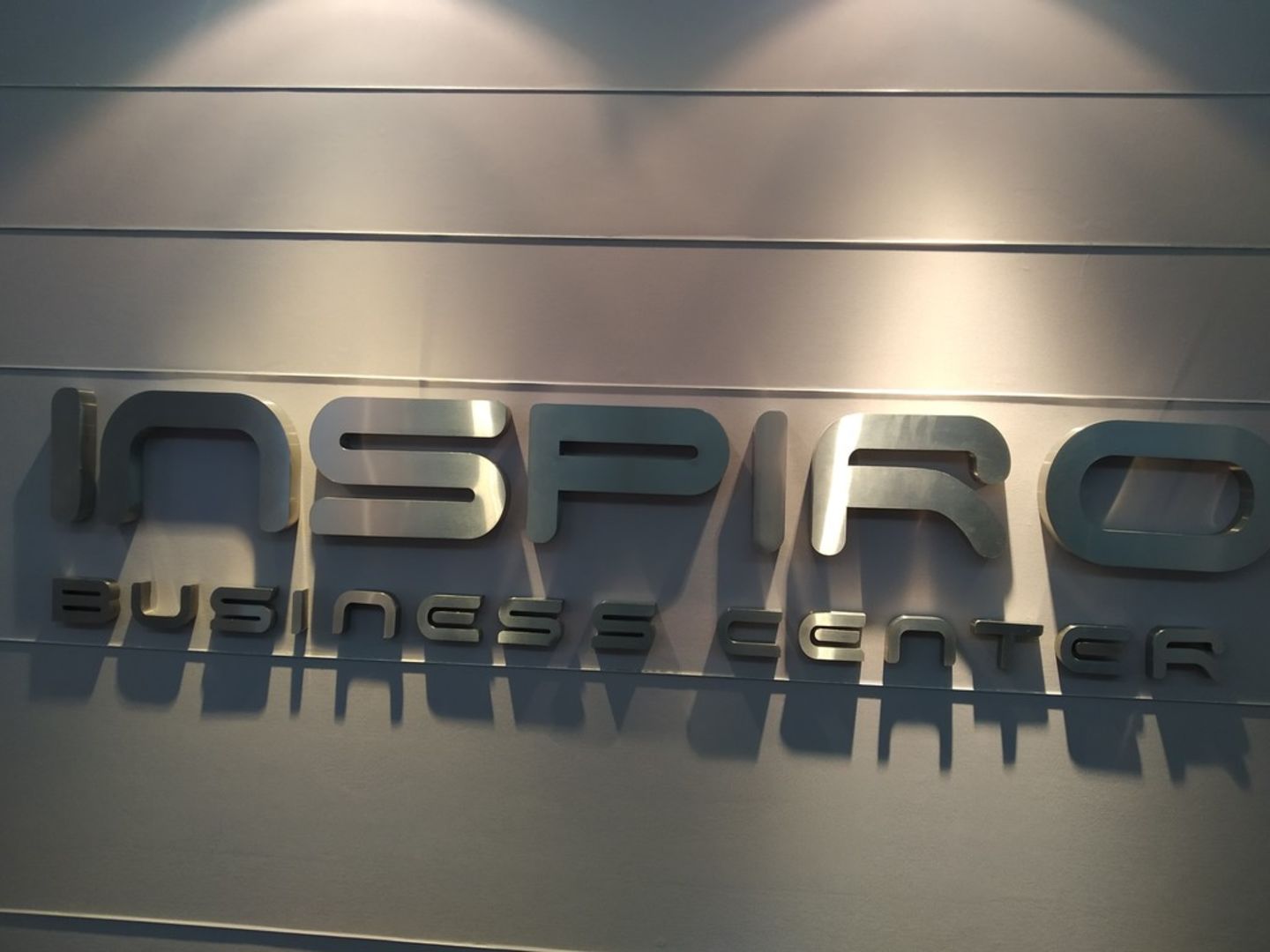 HiDubai-business-inspiro-business-center-b2b-services-business-incubators-and-co-working-spaces-port-saeed-dubai