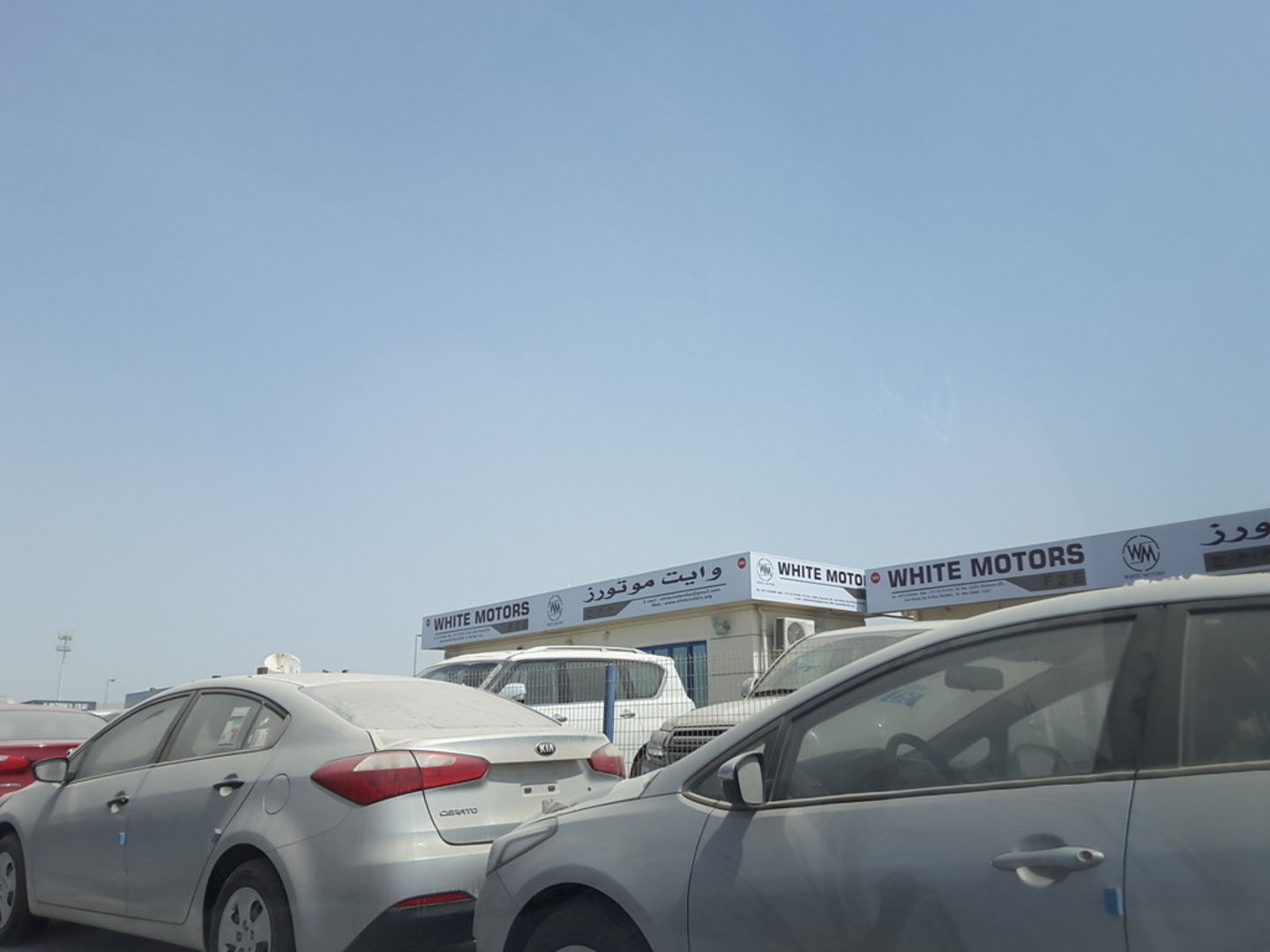 HiDubai-business-white-motors-transport-vehicle-services-used-car-dealers-ras-al-khor-industrial-3-dubai-2