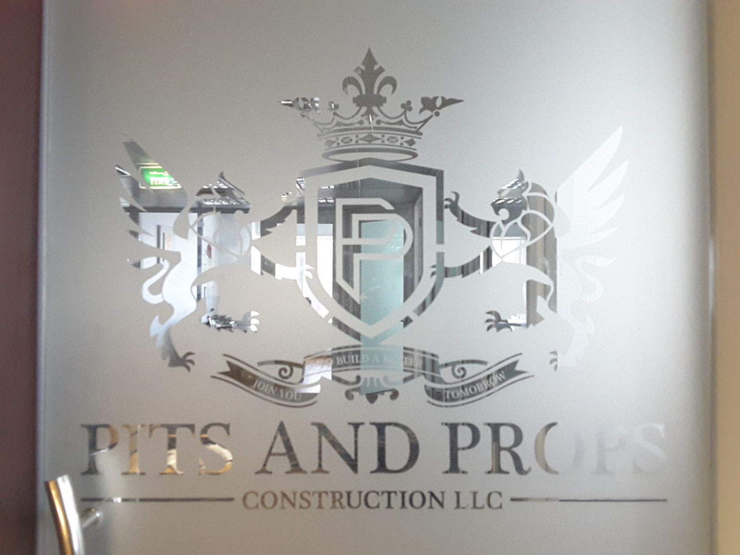 HiDubai-business-pits-and-props-construction-construction-heavy-industries-construction-renovation-trade-centre-1-dubai-2