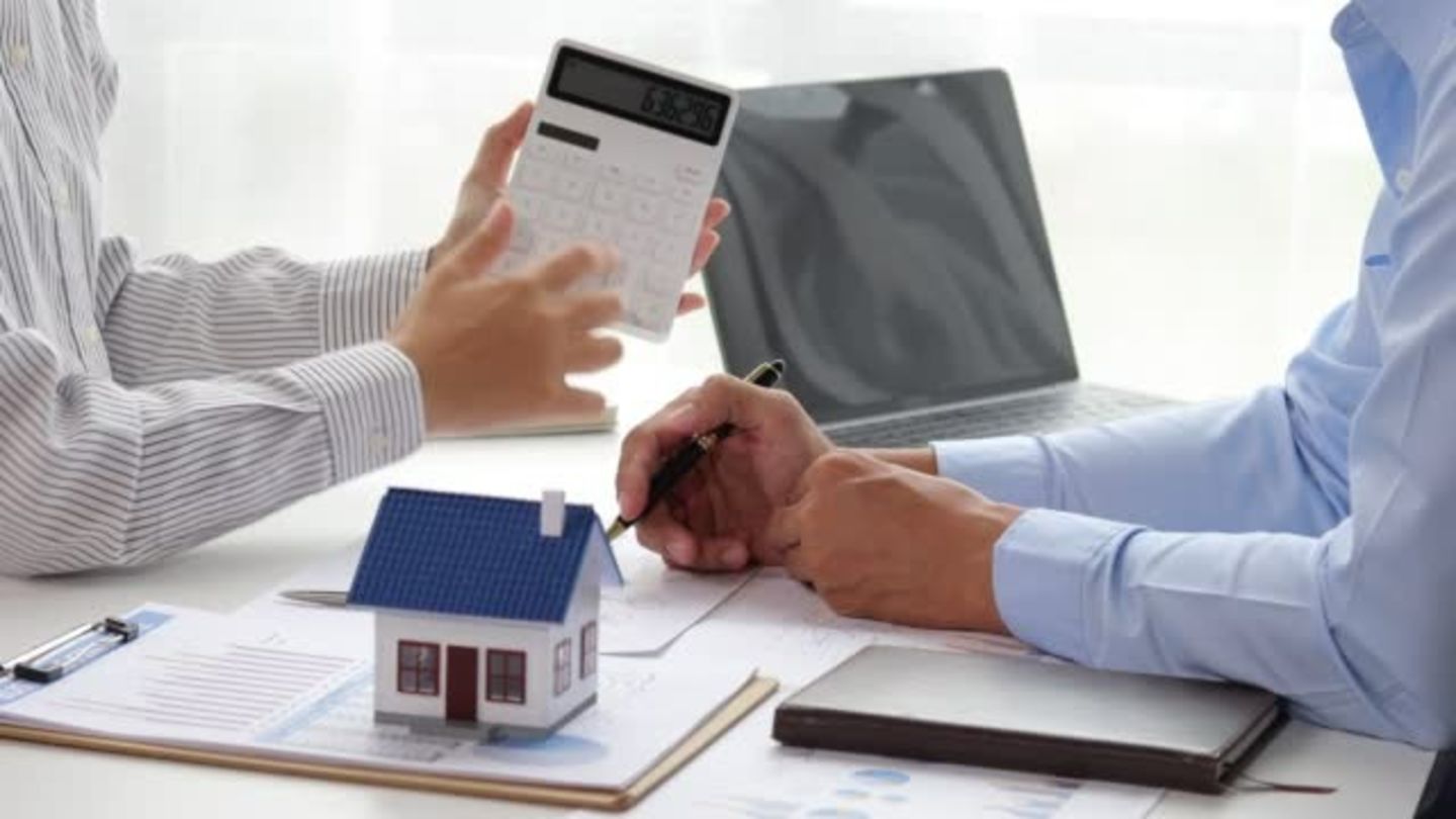 HiDubai-business-amlak-real-estate-housing-real-estate-real-estate-agencies-al-karama-dubai