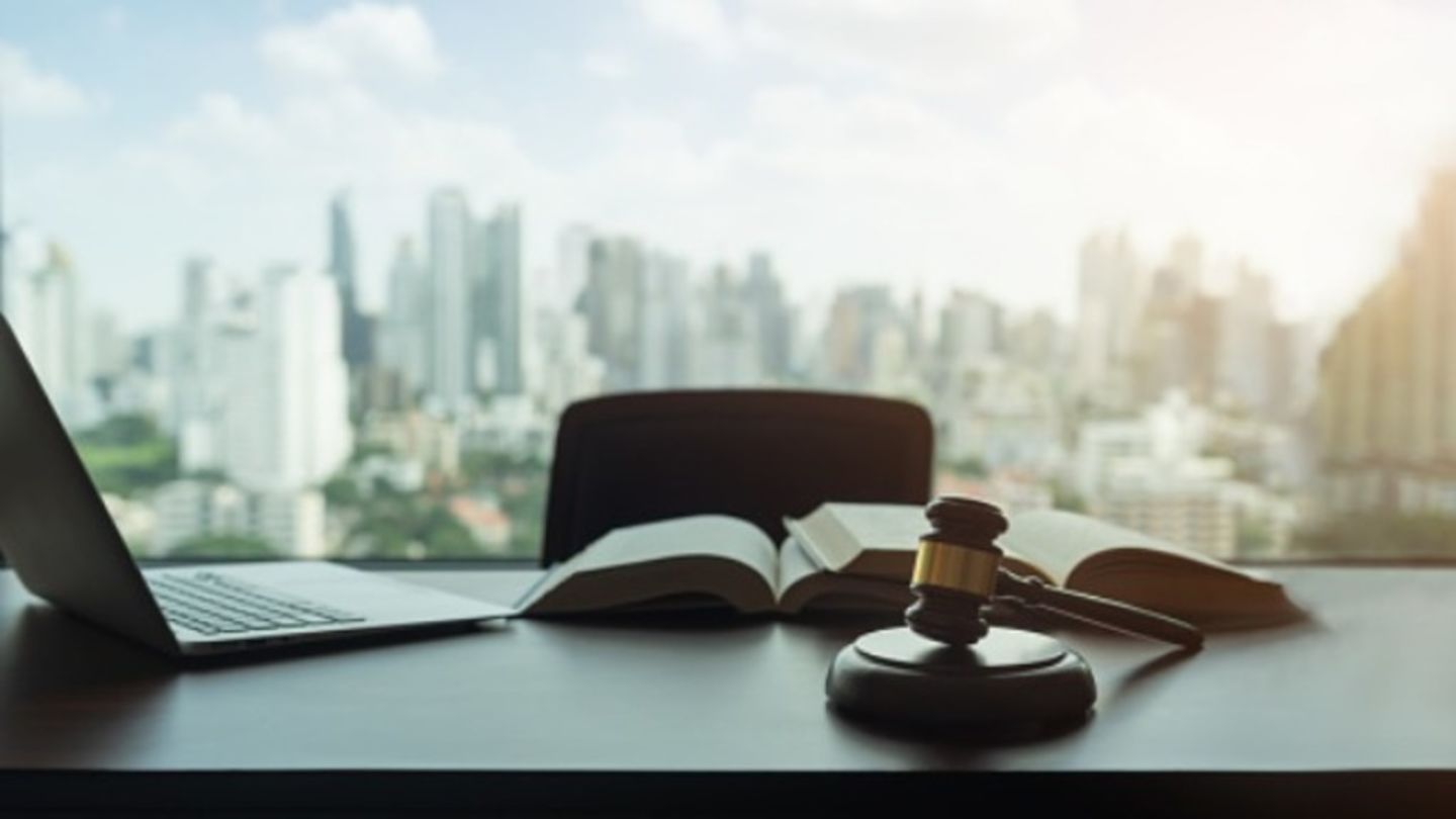 HiDubai-business-khalid-hathboor-advocates-legal-consultants-finance-legal-legal-services-port-saeed-dubai