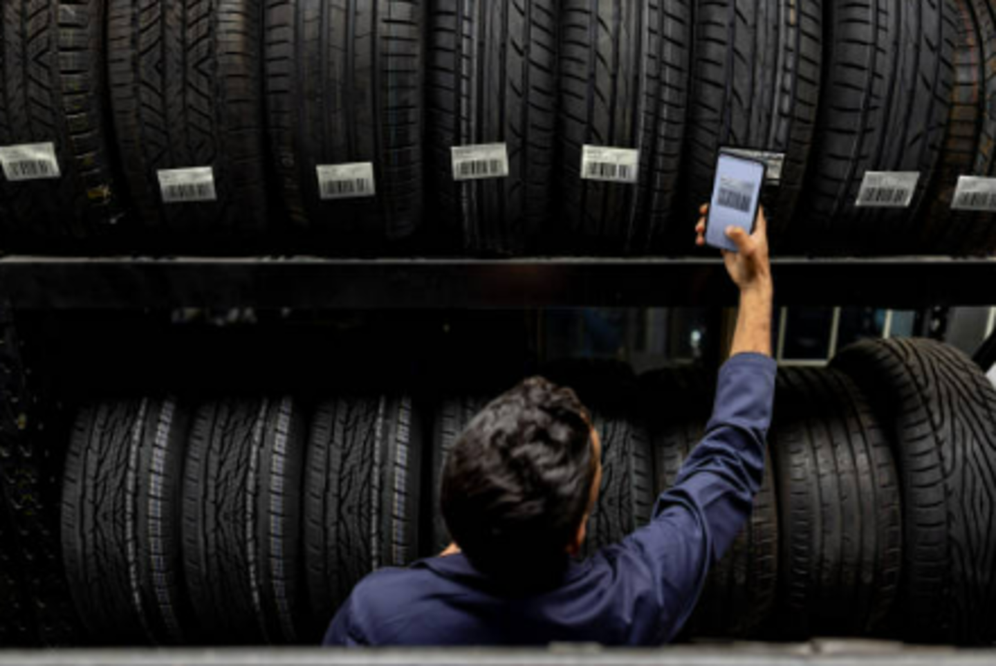 HiDubai-business-khalid-al-mas-tyre-trading-transport-vehicle-services-auto-spare-parts-accessories-al-quoz-industrial-4-dubai