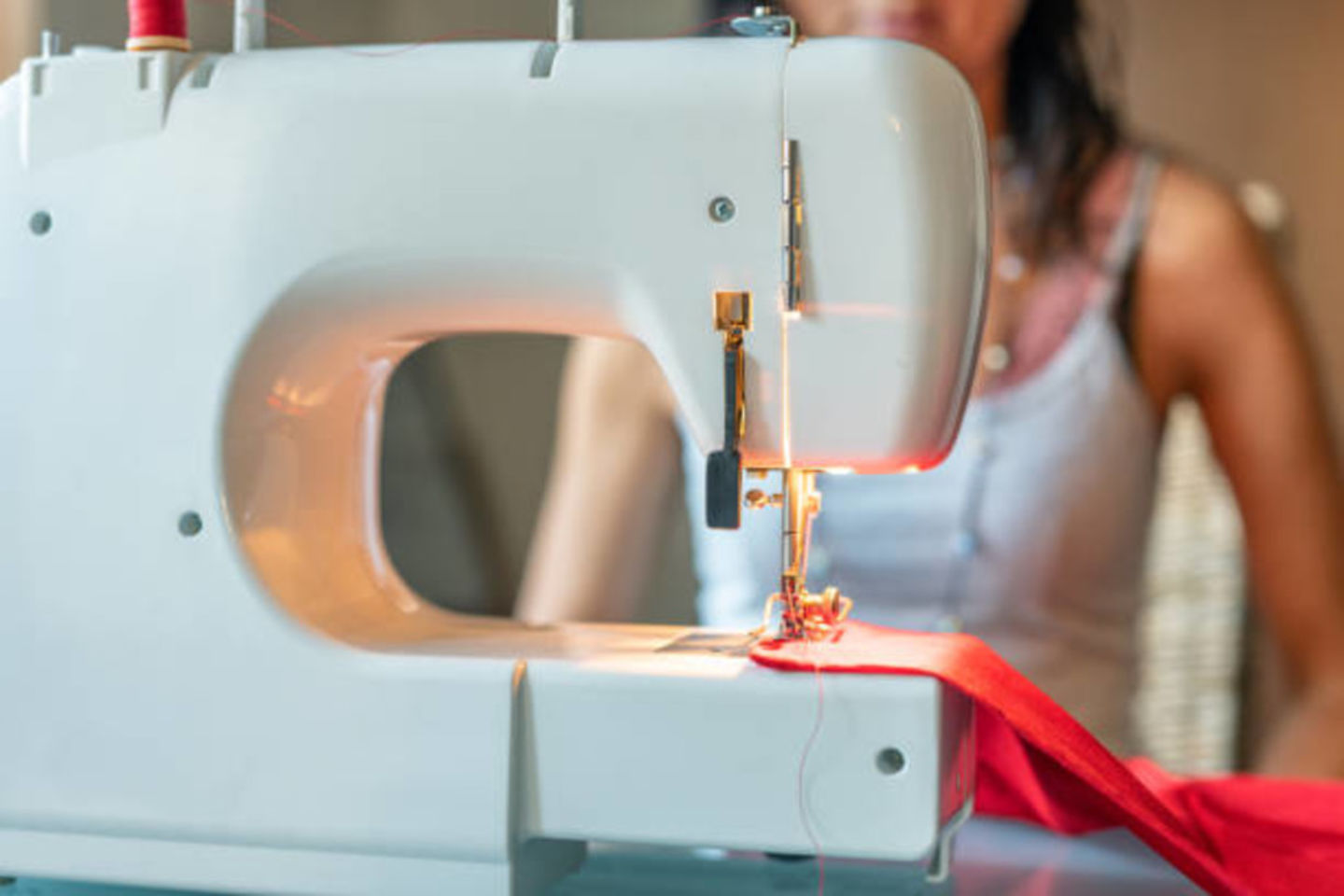 HiDubai-business-faisal-othman-ladies-tailoring-embroidery-home-tailoring-riggat-al-buteen-dubai