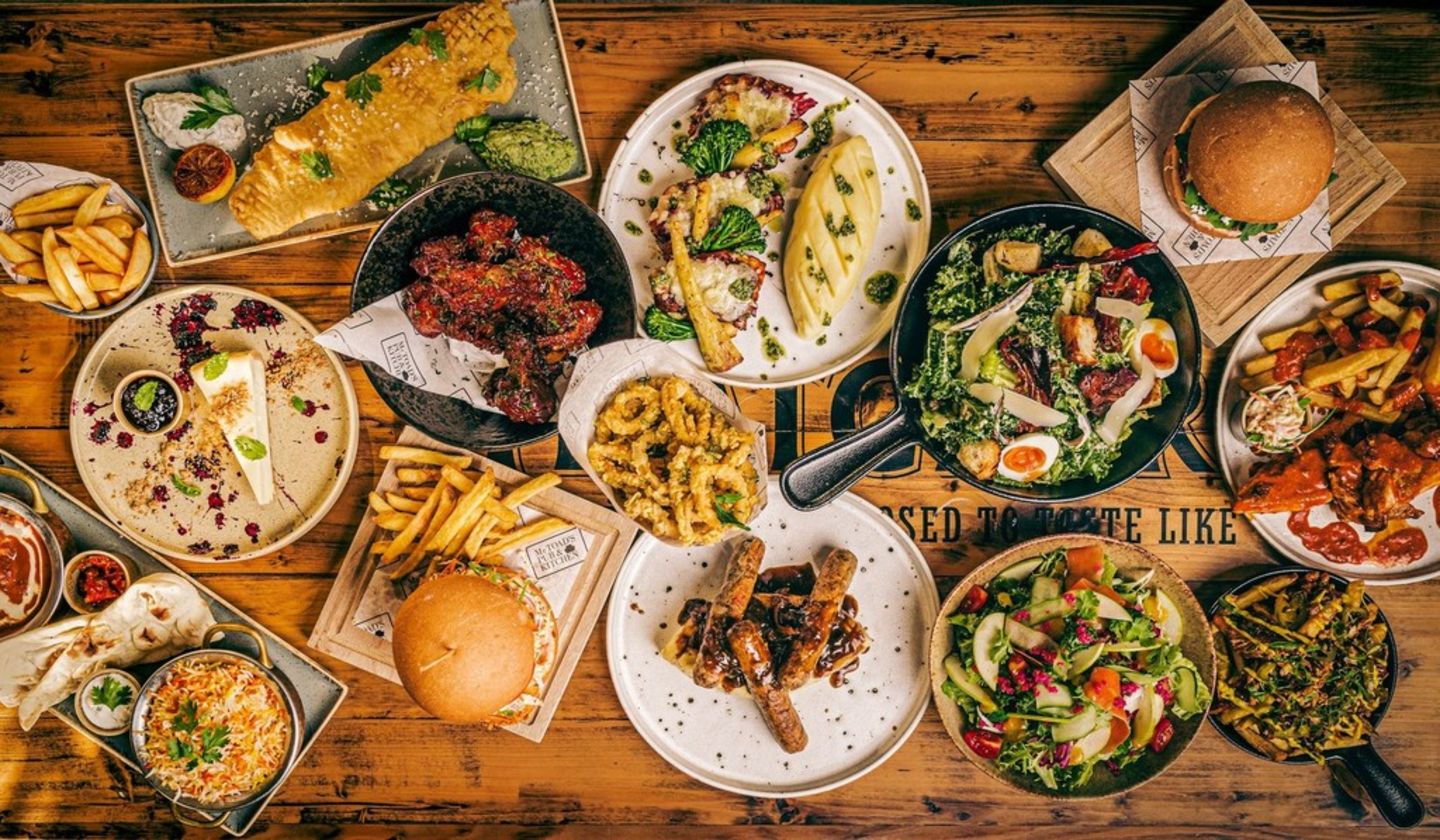 HiDubai-business-mr-toads-pub-kitchen-food-beverage-restaurants-bars-al-jadaf-dubai-1