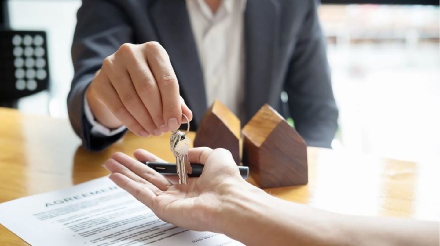 HiDubai-business-the-vip-for-real-estate-buying-selling-brokerage-housing-real-estate-real-estate-agencies-business-bay-dubai