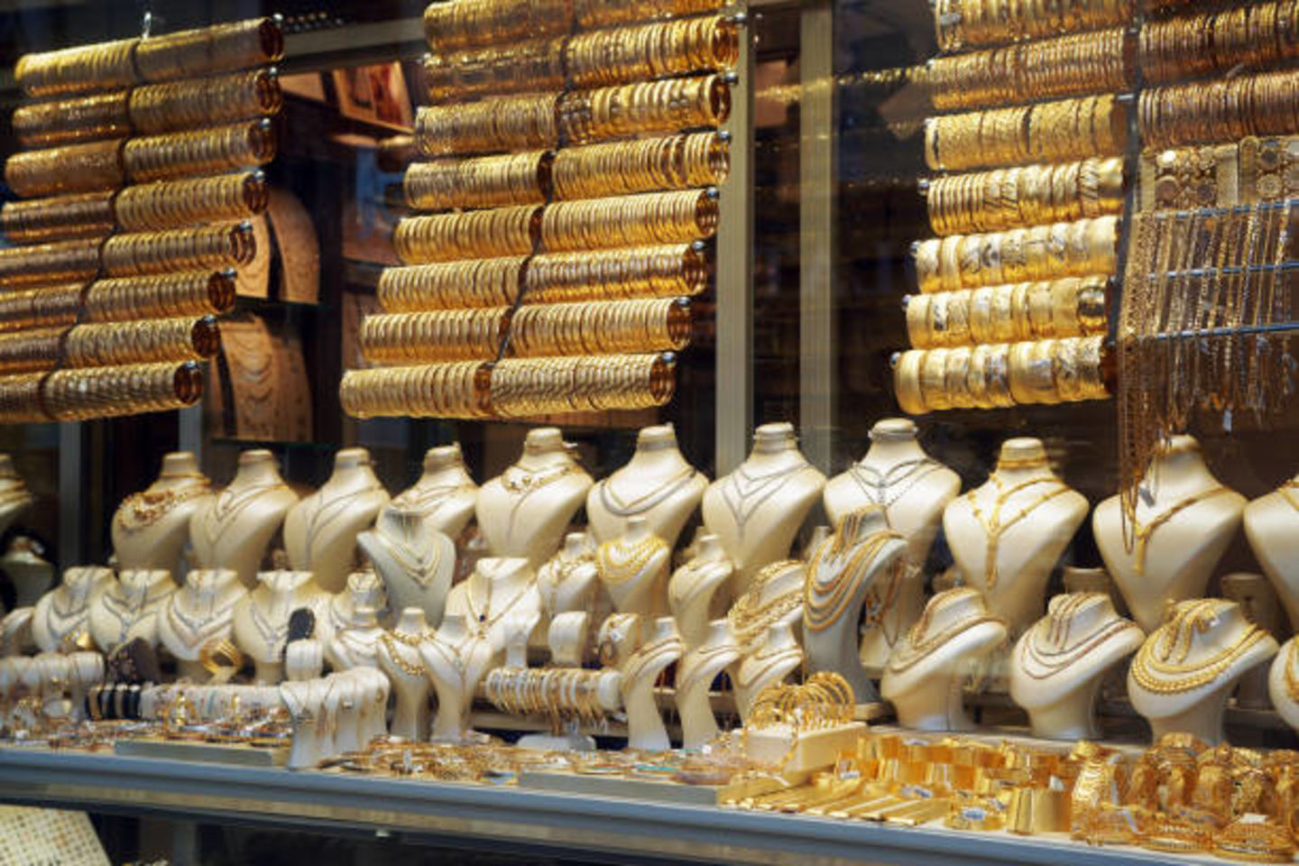 HiDubai-business-arabian-gold-jewellery-shopping-jewellery-precious-stones-al-ras-dubai