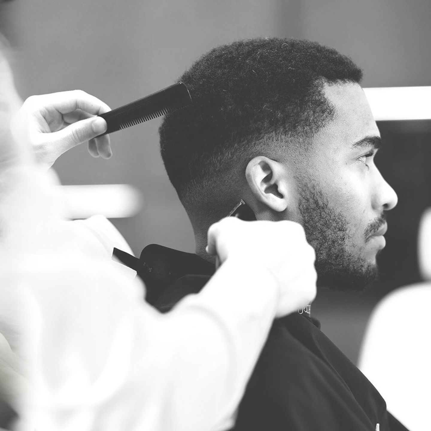 HiDubai-business-1847-executive-grooming-for-mens-beauty-wellness-health-beauty-salons-dubai-international-financial-centre-zaabeel-2-dubai