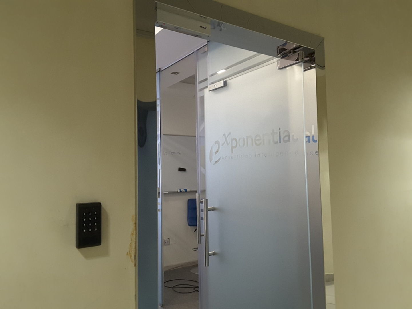 HiDubai-business-exponential-advertising-intelligence-media-marketing-it-design-advertising-agency-dubai-media-city-al-sufouh-2-dubai