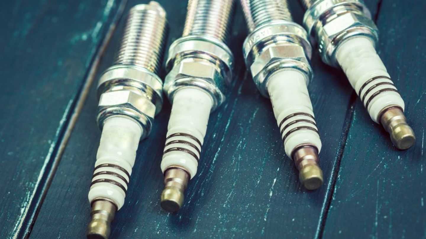 HiDubai-business-cruizer-auto-spare-parts-transport-vehicle-services-auto-spare-parts-accessories-ras-al-khor-industrial-1-dubai