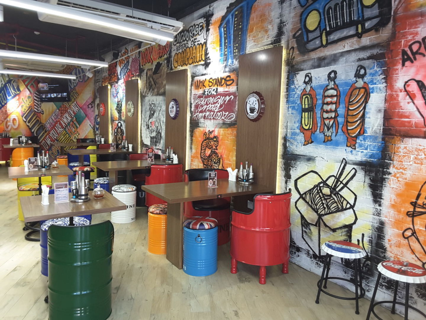 HiDubai-business-wok-n-wrap-food-beverage-restaurants-bars-jumeirah-lake-towers-al-thanyah-5-dubai-2