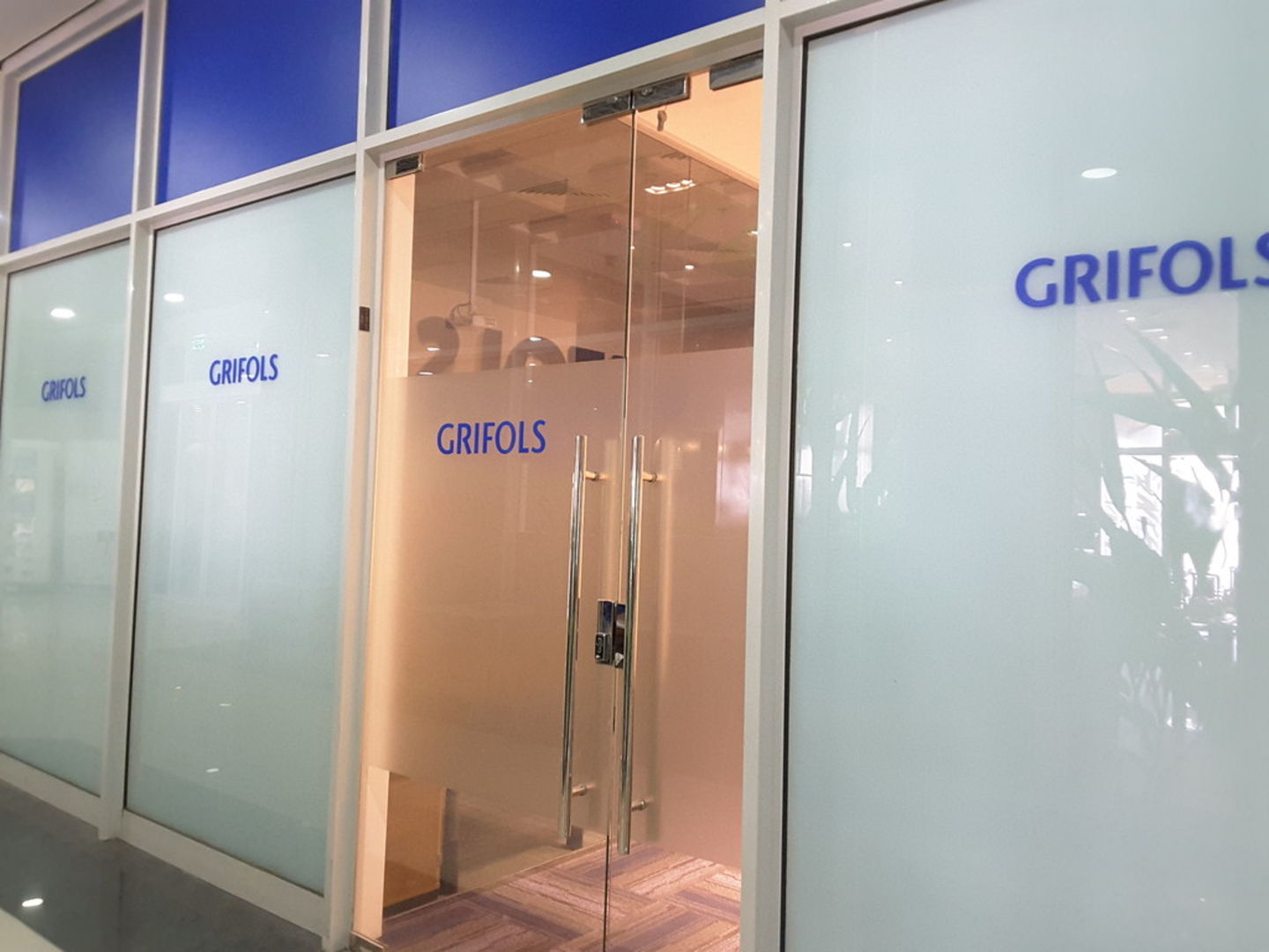 HiDubai-business-grifols-b2b-services-distributors-wholesalers-dubai-healthcare-city-umm-hurair-2-dubai-2