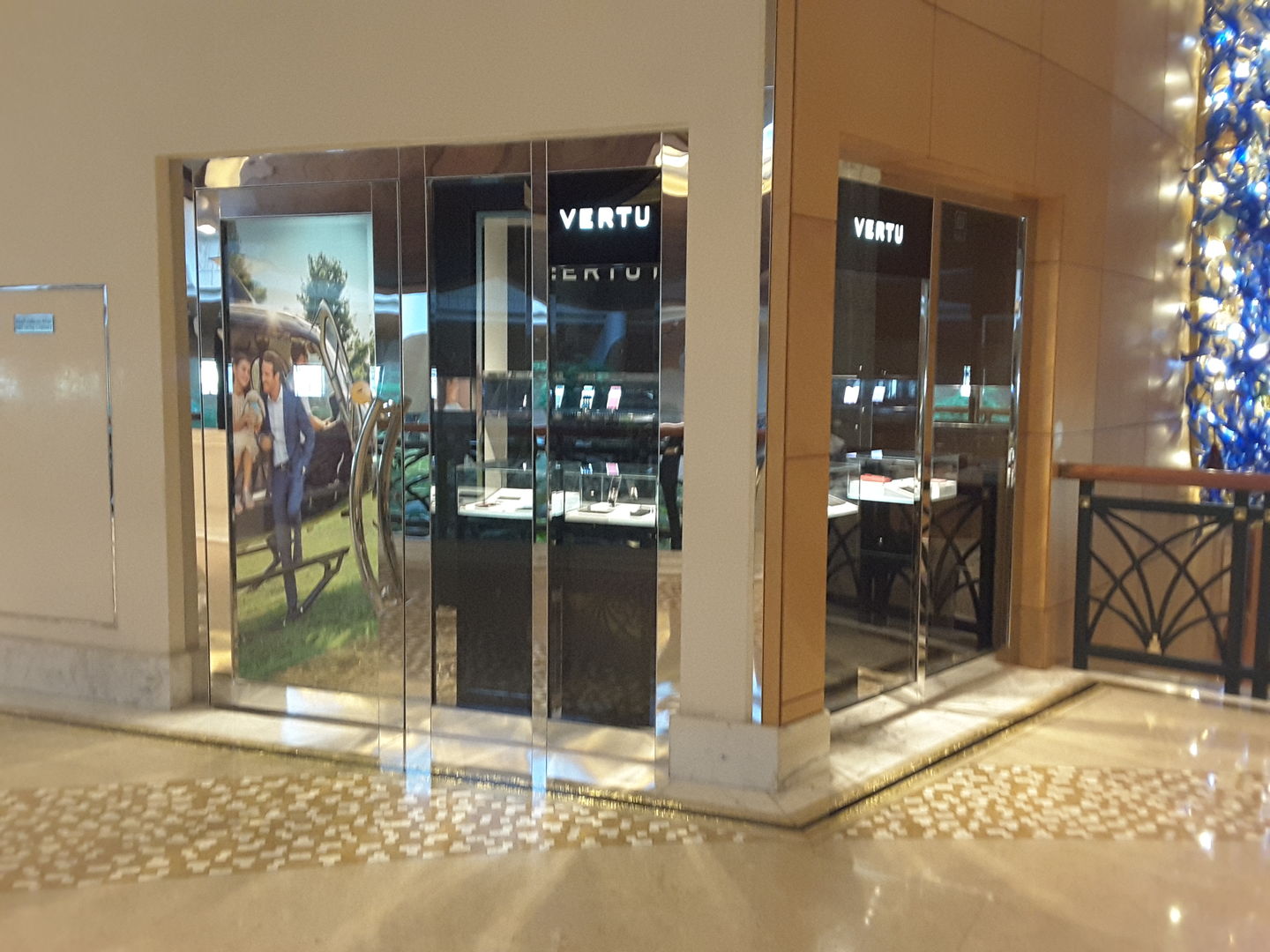 HiDubai-business-vertu-shopping-consumer-electronics-umm-hurair-2-dubai
