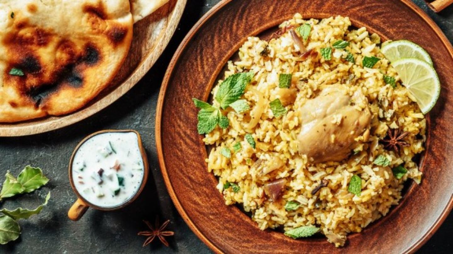 HiDubai-business-home-fresh-restaurant-food-beverage-restaurants-bars-al-karama-dubai