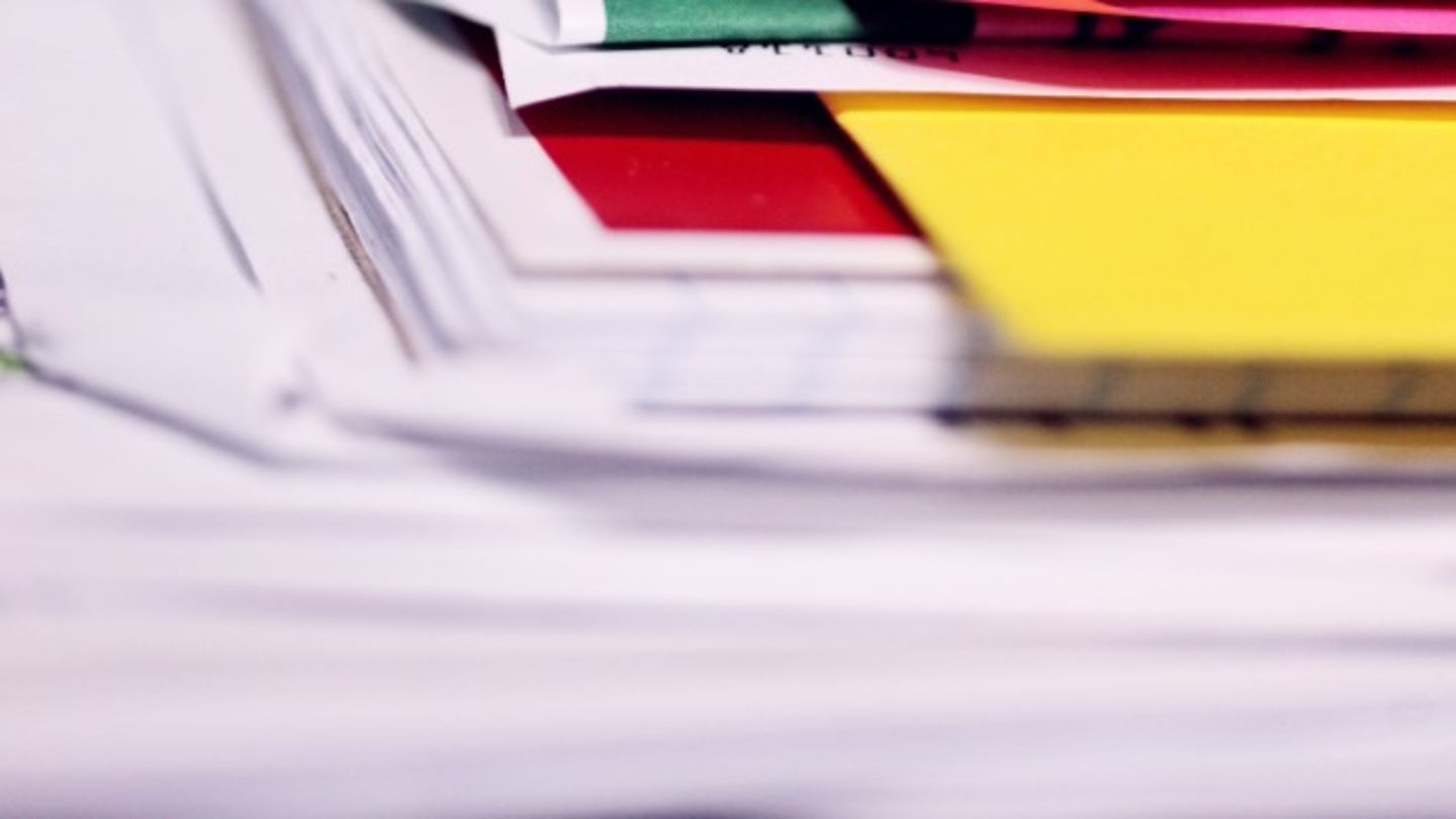 HiDubai-business-nexus-documents-clearing-services-b2b-services-pros-umm-hurair-1-dubai