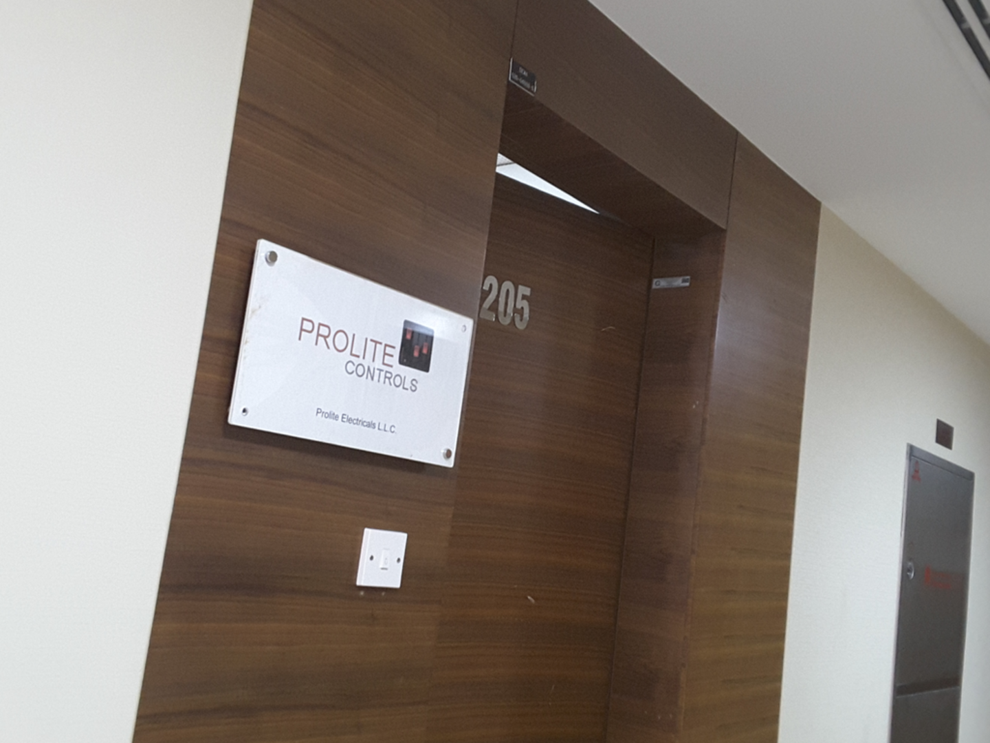 HiDubai-business-prolite-electricals-b2b-services-distributors-wholesalers-dubai-silicon-oasis-nadd-hessa-dubai