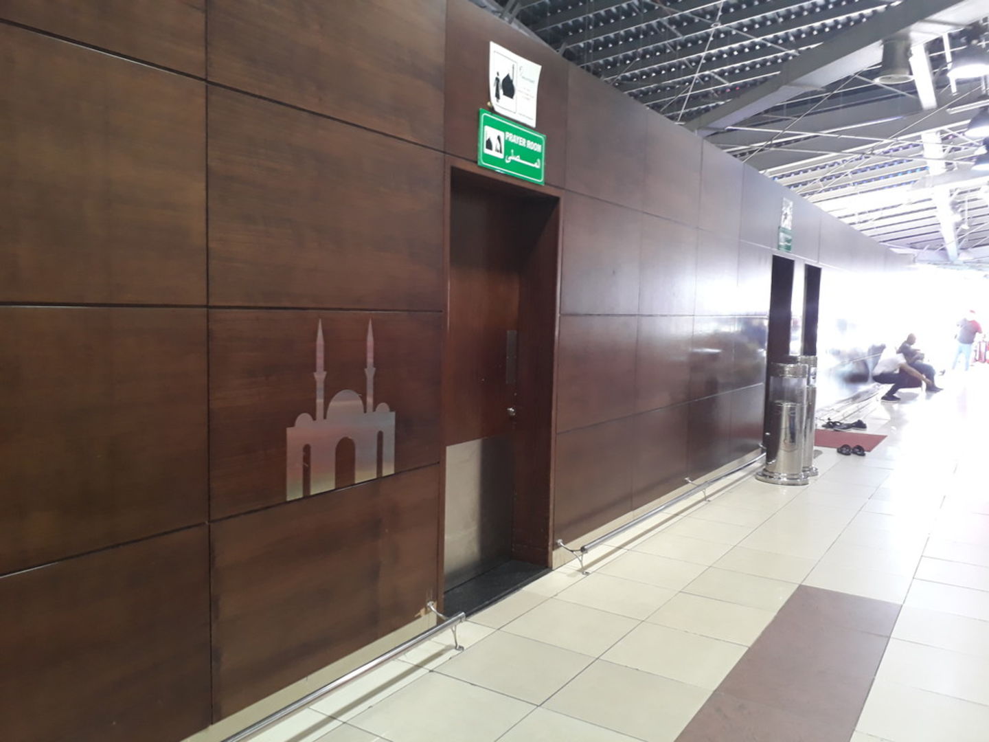 HiDubai-business-female-prayer-room-dragon-mart-1-others-religious-centres-international-city-warsan-1-dubai-4