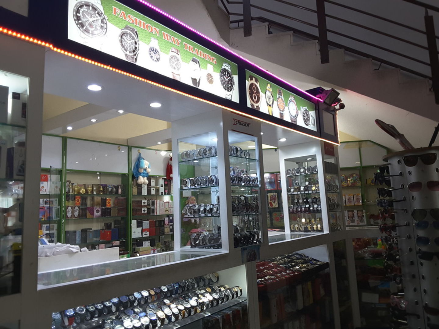 HiDubai-business-fashion-way-trading-shopping-watches-eyewear-jebel-ali-industrial-2-dubai-2