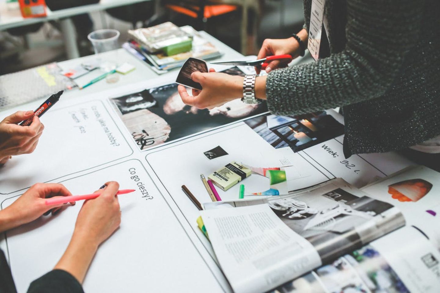 HiDubai-business-rothko-marketing-management-media-marketing-it-design-advertising-agency-al-hudaiba-dubai-2