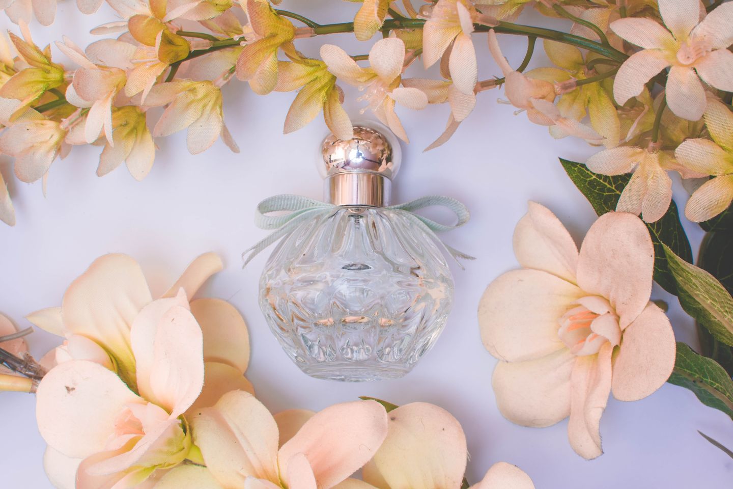 HiDubai-business-nasamaat-perfumes-shopping-beauty-cosmetics-stores-the-palm-deira-dubai