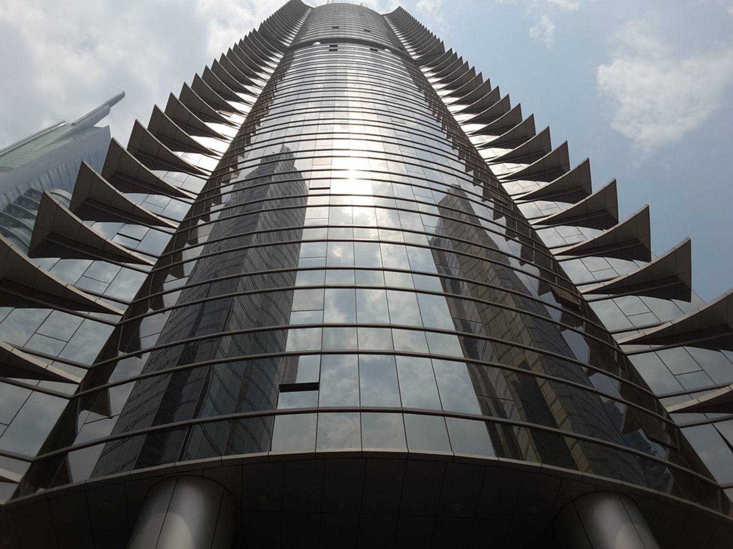 HiDubai-business-freight-investor-solutions-finance-legal-financial-services-jumeirah-lake-towers-al-thanyah-5-dubai-2