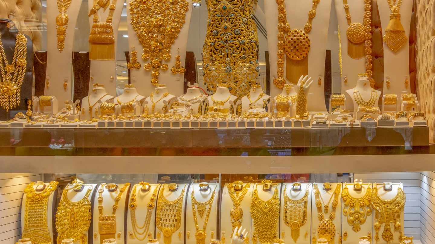 HiDubai-business-standard-pure-gold-trading-shopping-jewellery-precious-stones-al-hamriya-dubai