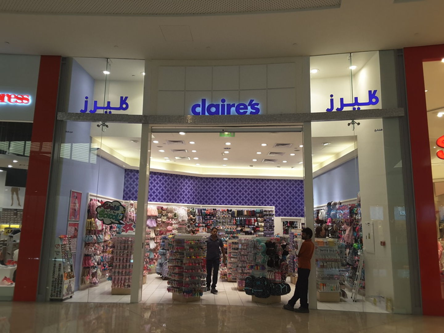HiDubai-business-claires-shopping-fashion-accessories-burj-khalifa-dubai-7
