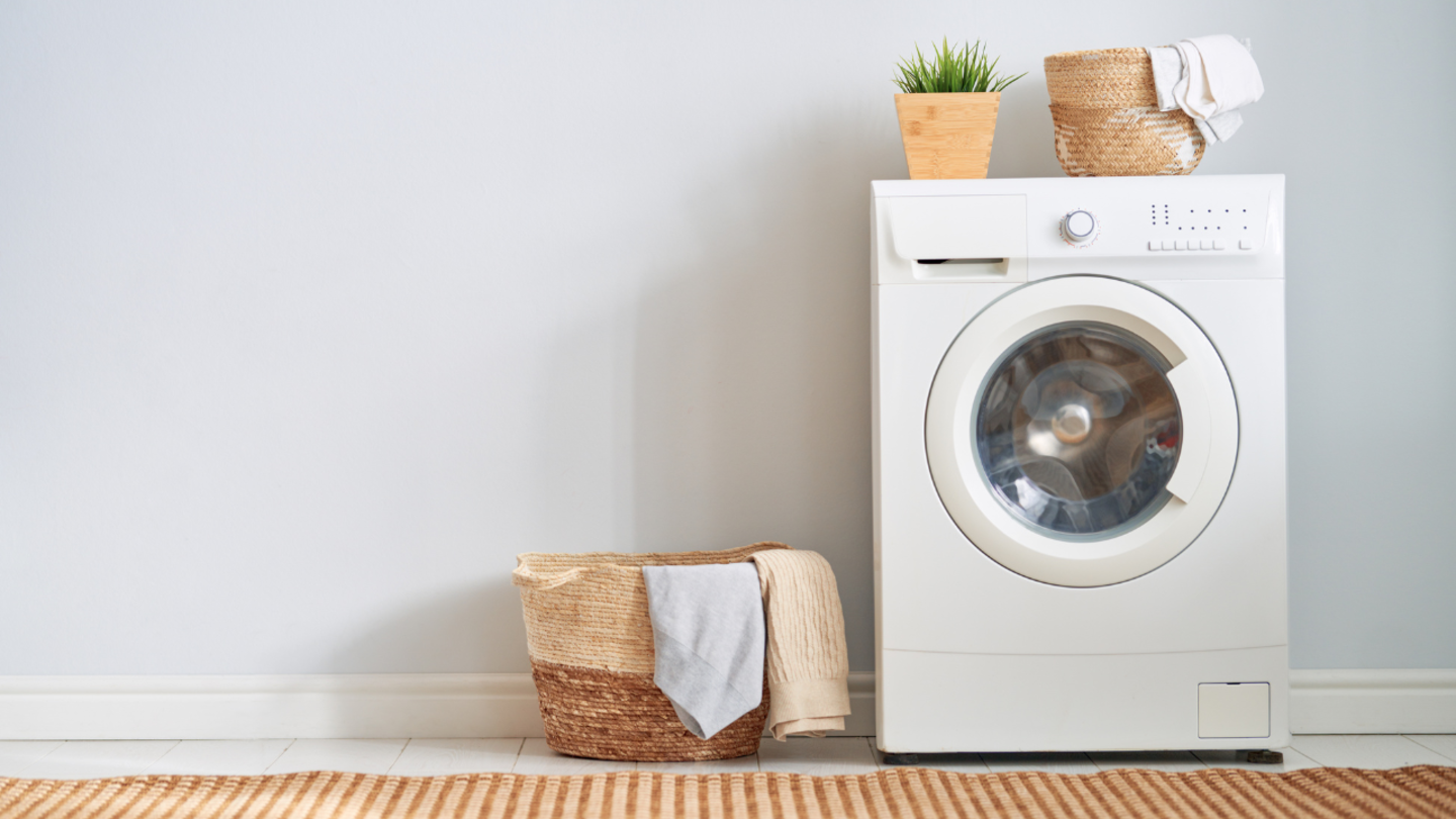 HiDubai-business-noor-al-amin-laundry-home-laundry-naif-dubai