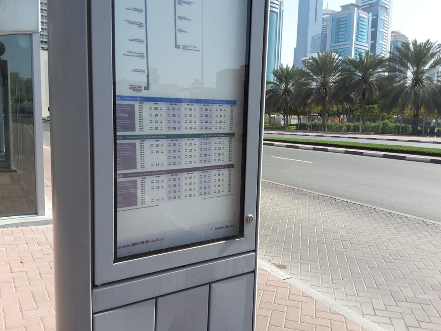 HiDubai-business-wasl-masjid-2-bus-stop-transport-vehicle-services-public-transport-al-satwa-dubai-2
