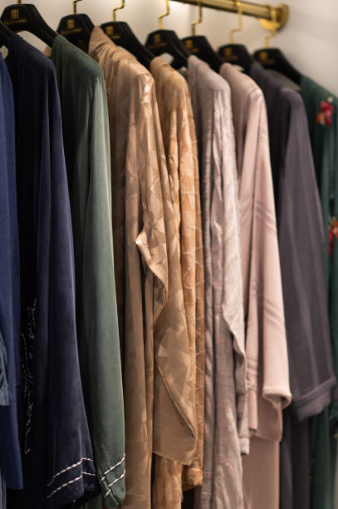 HiDubai-business-kotub-textile-trading-shopping-apparel-ayal-nasir-dubai