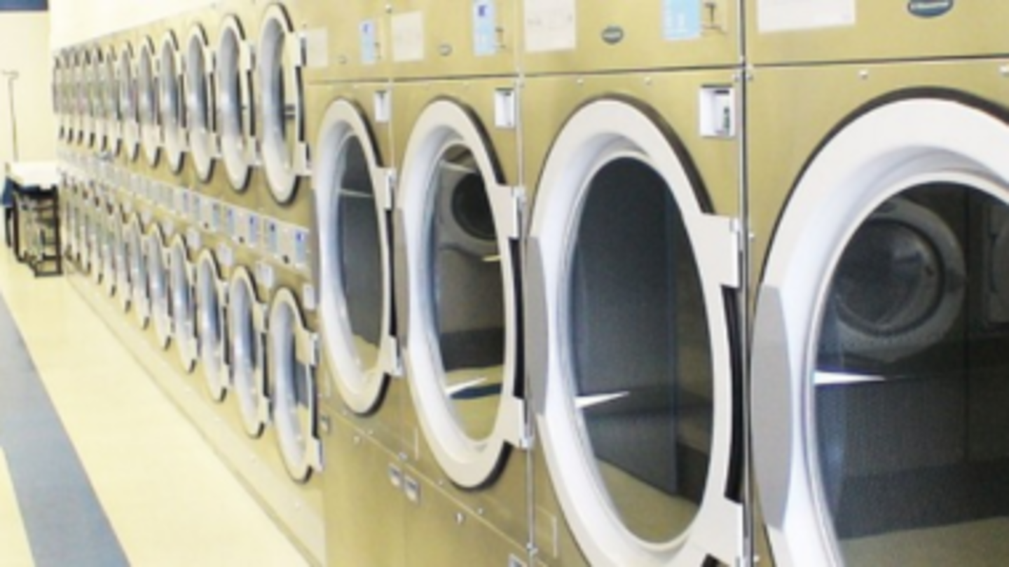 HiDubai-business-new-golden-falcon-laundry-home-laundry-al-quoz-industrial-2-dubai