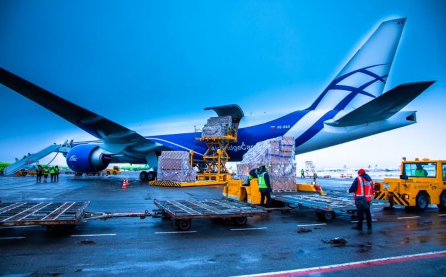 HiDubai-business-sugar-freight-broker-shipping-logistics-air-cargo-services-oud-metha-dubai