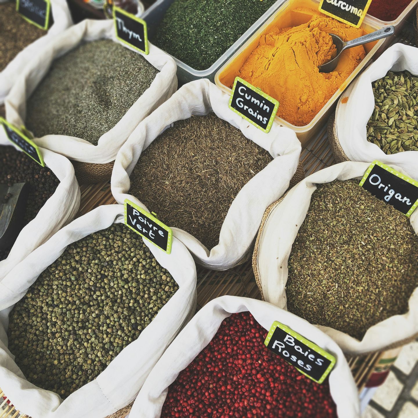 HiDubai-business-ali-mousa-abdul-karim-foodstuff-trading-b2b-services-food-stuff-trading-al-ras-dubai