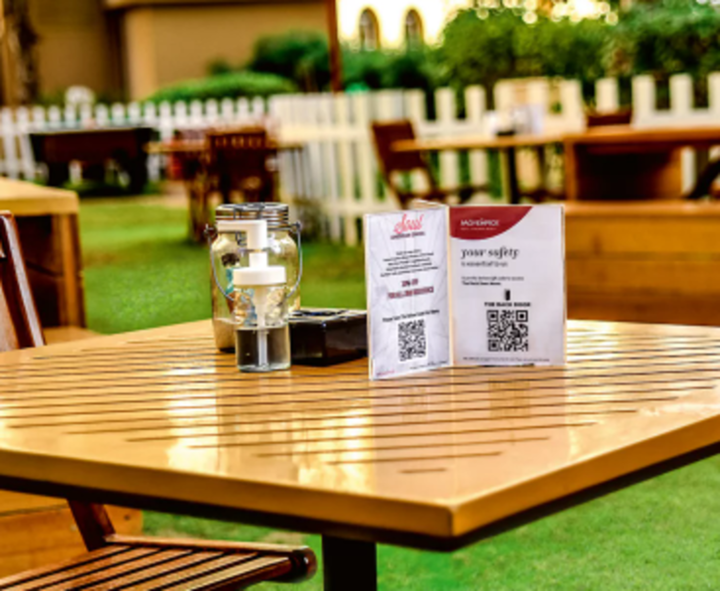 HiDubai-business-the-back-door-food-beverage-restaurants-bars-jumeirah-beach-residence-marsa-dubai-dubai