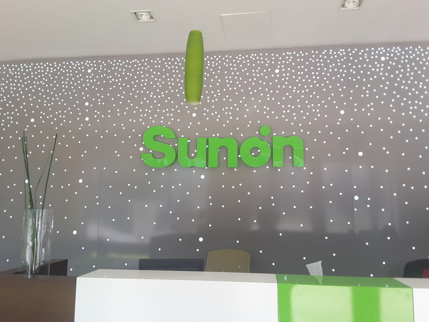 HiDubai-business-hitec-offices-sunon-b2b-services-distributors-wholesalers-al-karama-dubai-2